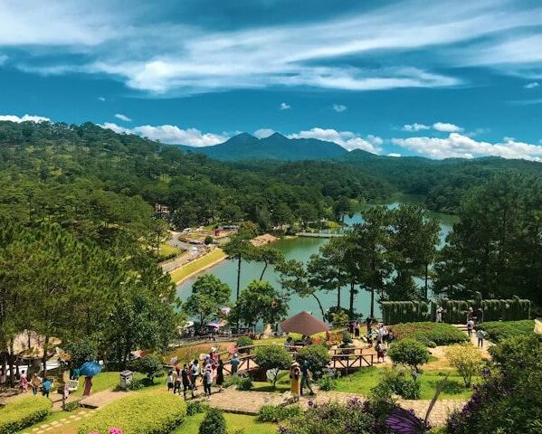 Thành phố Đà Lạt: Hà Nội - Đà Lạt - Hà Nội